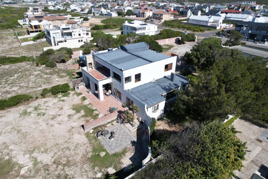 3 Bedroom Property for Sale in Struisbaai Western Cape